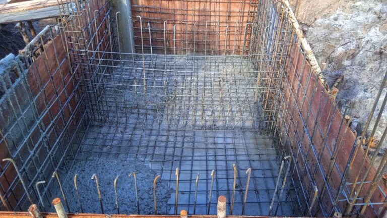 Steel wire mesh rebar, metal framework reinforcement for basement elevator